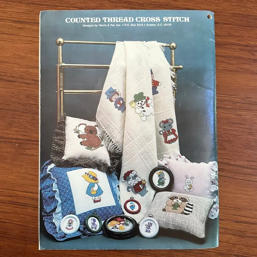It's the Little Things That Count Mini Cross Stitch Pattern Book